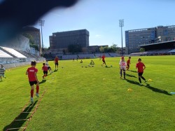 TRÉNINK - HLAVNÍ STADION VIKTORIA ŽIZKOV - 