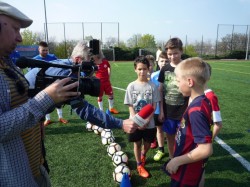 Prague 17.4. SportArealPražačka -Public - 